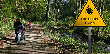 Tick warning sign
