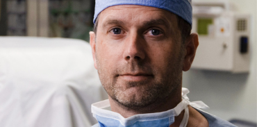 Dr. Alex de Saint Sardos
